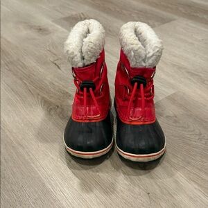 Sorel Red and Black Boots with White Fur
